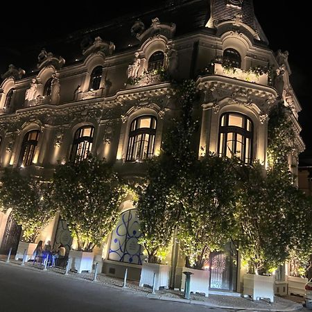 Kiwi Apart-Hotel 1Br Wi-Fi Free - Close To Old Town - Cozy Location - Shorter Or Longer Stay - R&M Boutique Bükreş Dış mekan fotoğraf