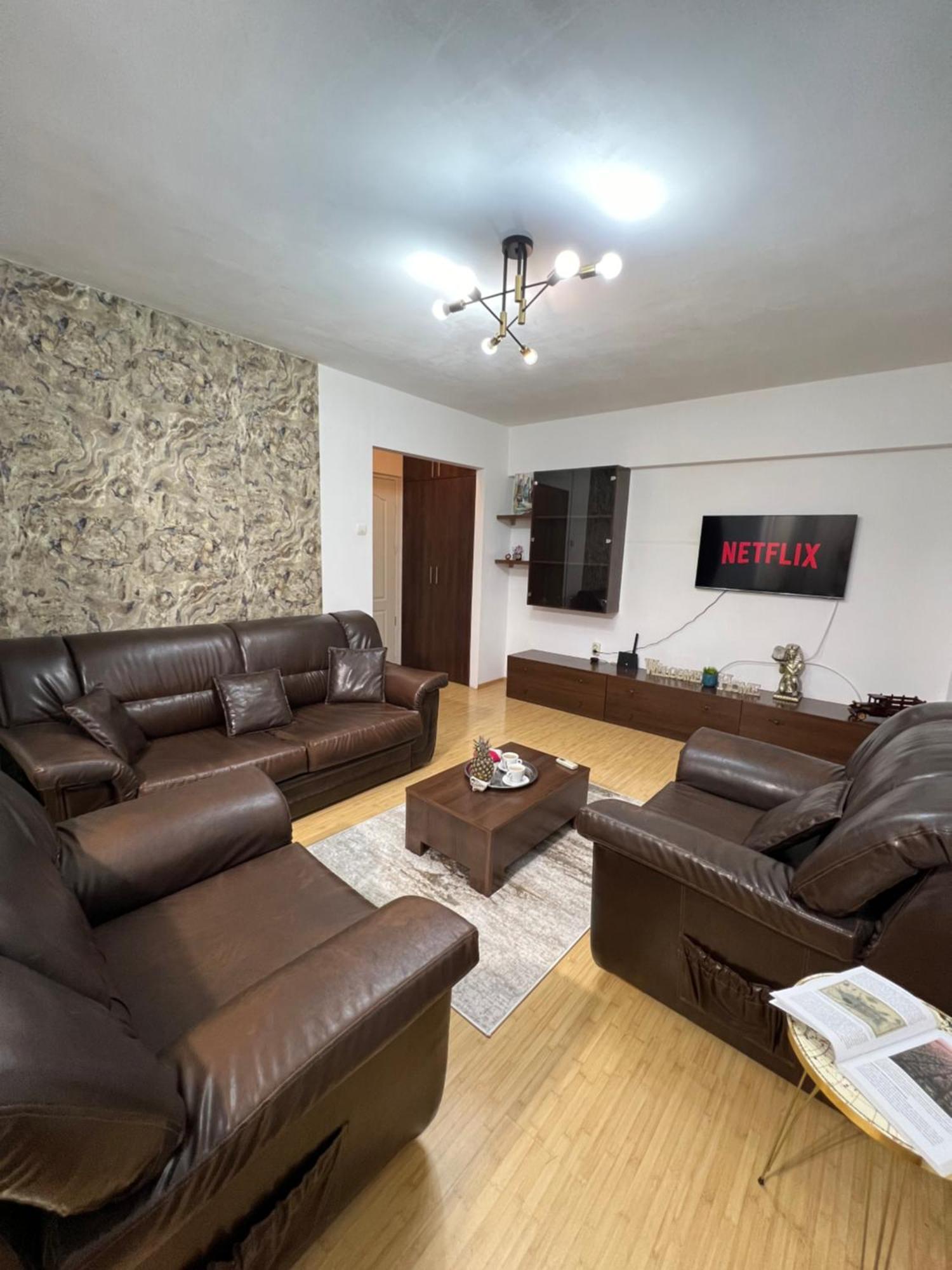 Kiwi Apart-Hotel 1Br Wi-Fi Free - Close To Old Town - Cozy Location - Shorter Or Longer Stay - R&M Boutique Bükreş Dış mekan fotoğraf